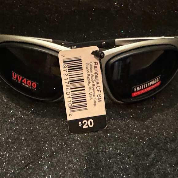 Motorcycle Glasses with Foam Padding - Picture 9 of 10